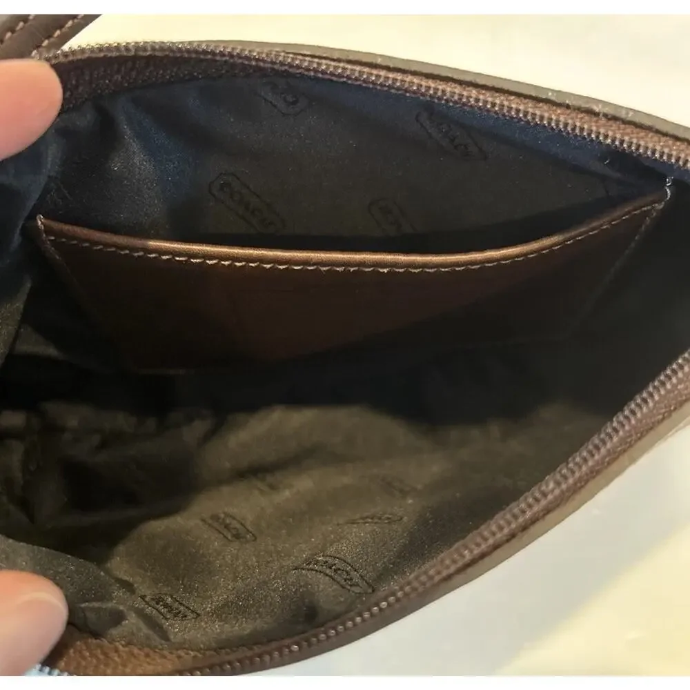 Coach 9311 Small Brown Leather Handbag Clutch with Strap NWT